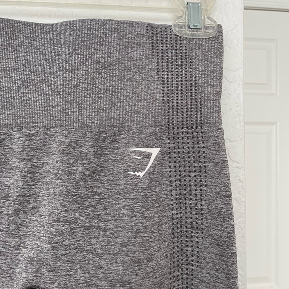 Gymshark Seamless Leggings - Picture 2 of 4